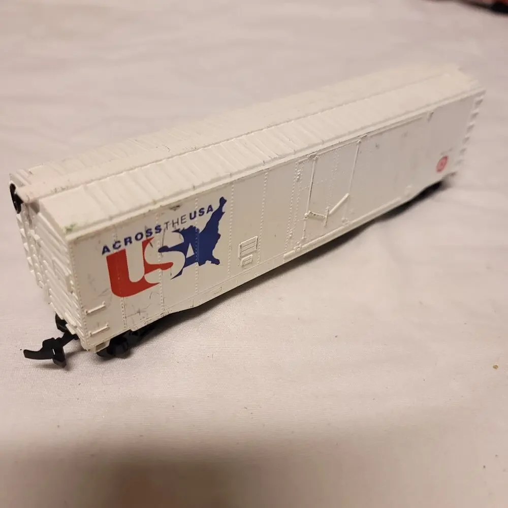 Vintage HO Scale Train Set Rocky Mountain Pennsylvania Delaware Central Cars